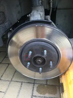 Замена тормозных дисков работ