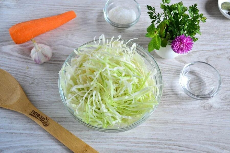 Как приготовить салатную капусту быстрого приготовления