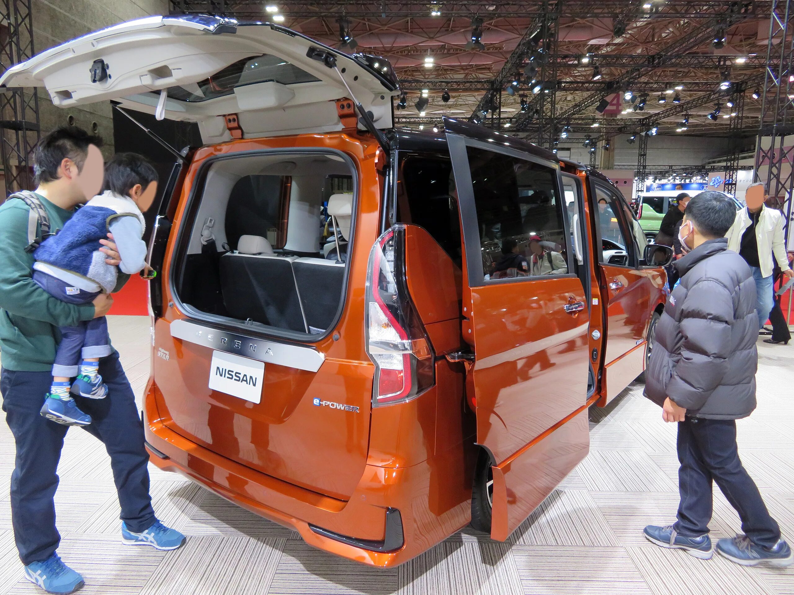 Nissan Serena c27 e-Power. Nissan Serena e-Power 2019. Nissan Serena e-Power 2020. Nissan Sirena e Power 2018.