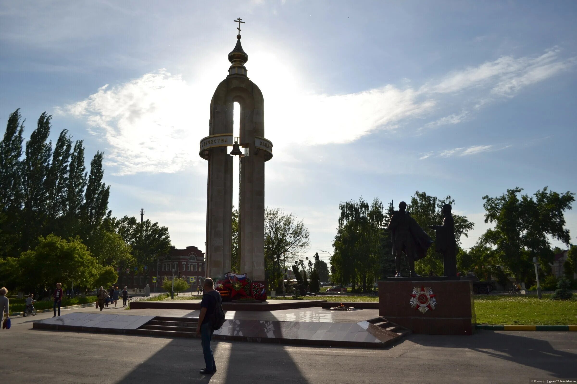 Мичуринск кчт. Парк славы Мичуринск. Площадь славы Мичуринск. Достопримечательности Мичуринска площадь славы. Улица парк славы Мичуринск.