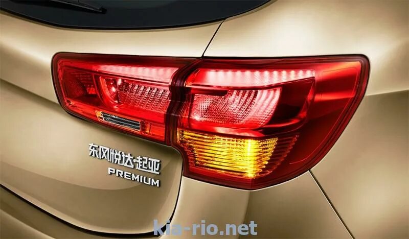 Киа рио хэтчбек фонарь. Задняя led оптика Kia Rio 3. Задние фары Киа Рио 3 Рестайлинг. Задние фонари Киа Рио 3 хэтчбек Рестайлинг премиум. Светодиодные задние фонари на Киа Рио 3 хэтчбек.