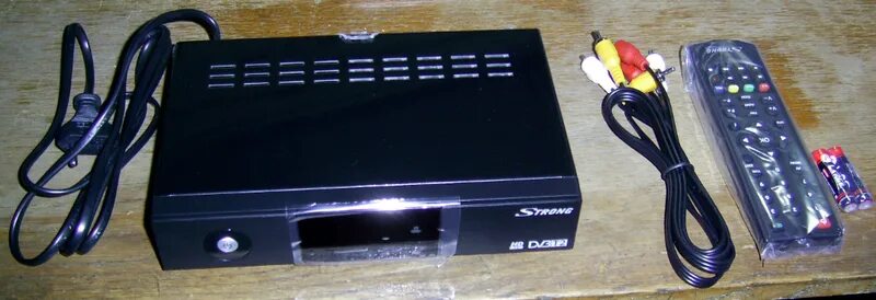 Тюнер dekko. Tv-тюнер strong srt 8500. t2 тюнер strong. тв тюнер т2вця 5000. приставка стронг 850.