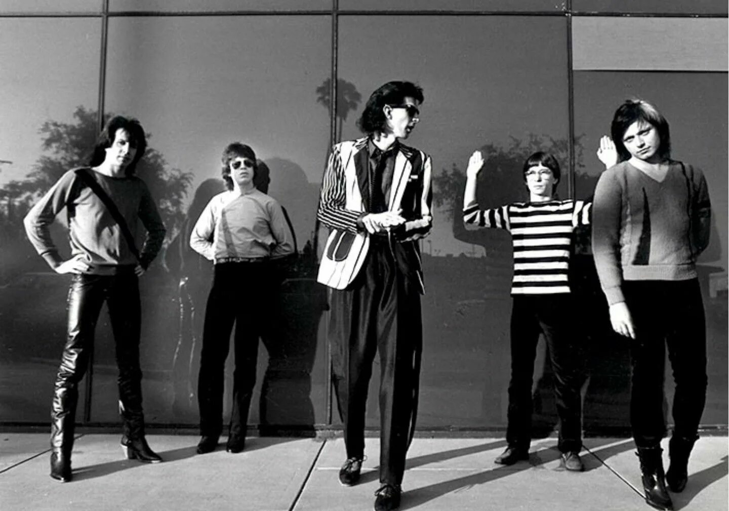 The band is good. Группа the cars. The cars 1984. The cars the cars 1978. The cars Heartbeat City 1984.