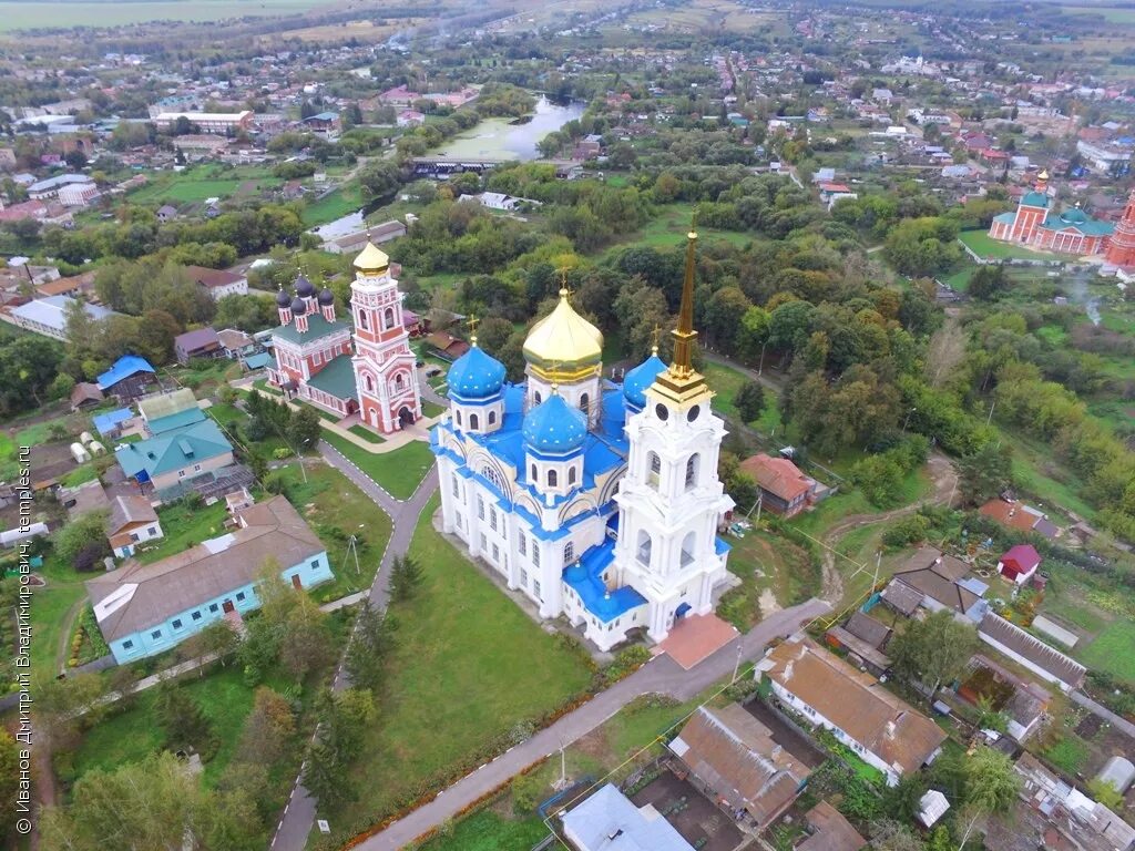 Орловская область города. Спасо-Преображенский собор Болхов. Спасо Преображенский соборор в болдхове. Орловская область Болховский собор. Спасо-Преображенский собор, Орловская обл., г. Болхов.