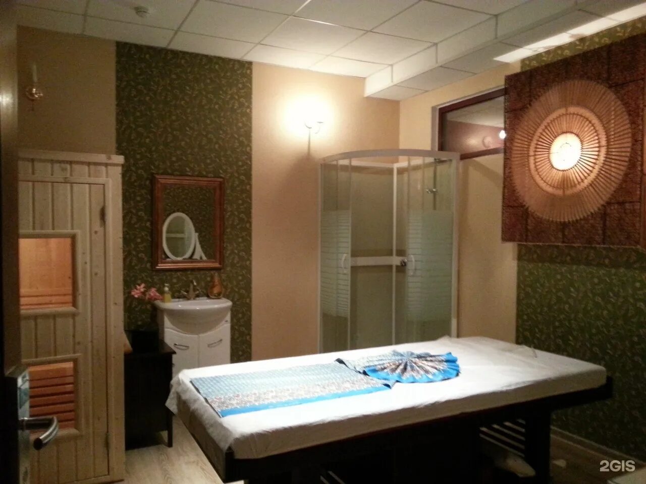 Тайский массаж лотос оренбург. Спа салон чкалова. Thai spa, уфа. Тай спа салон первоуральск. Массажный салон интерьер.