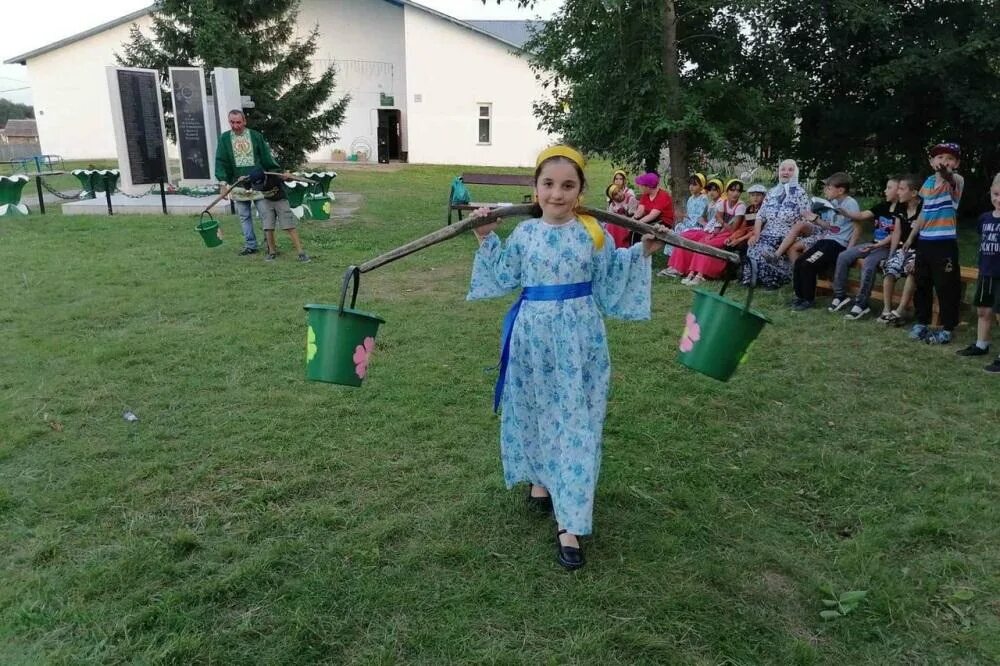 Тавда день города. Танцы на день деревни. Танец на день села. Площадки на день села. Тавда 9 мая