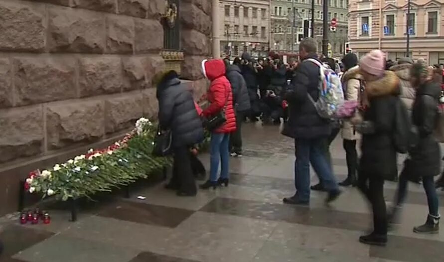 Теракт в Питере 2017 года в метро. Теракт в СПБ Технологический институт. 2020 Год Питер взрыв метро Технологический институт. Теракт в метро технологический институт