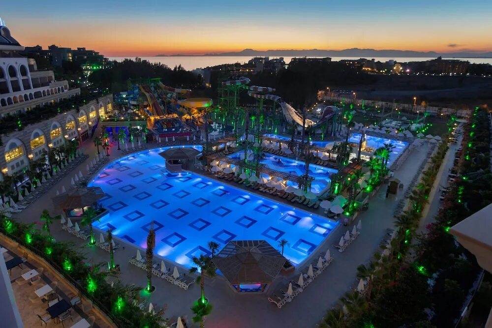 Crystal sunset luxury resort spa 5. Кристал сансет турция сиде. Кристал сансет лакшери резорт сиде. Отель crystal sunset luxury resort spa 5. Турция отель crystal sunset luxury resort spa 5.