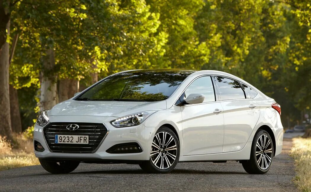 хендай ix40. Hyundai i40 2012. Hyundai i40 седан 2015. Hyundai solaris i40. хендай ай 40 седан.