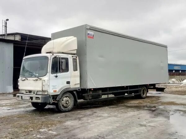 Исузу ql5100xxytpar1. Грузовик Isuzu ql5100xtmar. Исузу 6*2 со спальником, тентованный. Isuzu NQR 12т. Авито исузу бу купить