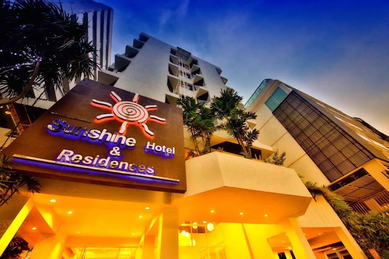 Ин саншайн. Отель саншайн паттайя. sunshine hotel residences pattaya. отель в паттайе sunshine. sunshine hotel residences 4.