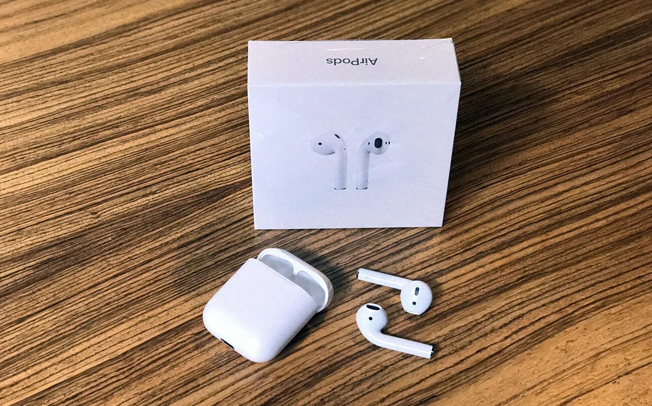 Airpods стоимость. Айрподсы 1. Аирподс 2. Аирподсы 2 оригинал. Earpods Pro 2.