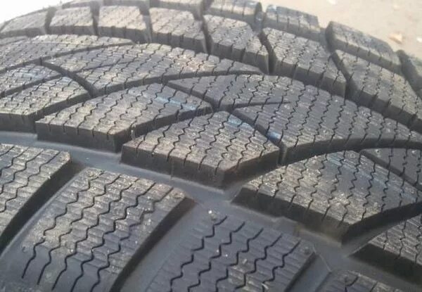 215 55 r17 зима липучка. Йокогама зимняя липучка. Dunlop graspic. Шины виатти 205 55 17 зима. Toyo observe garit giz.