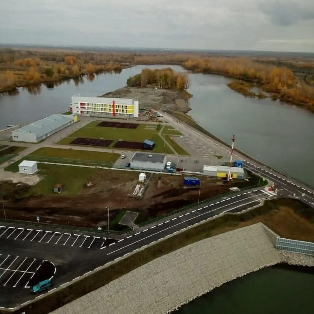 Барнаульский канал. Гребной канал в барнауле. гребной канал в барнауле 2025. гребной канал города барнаулу. гребной канал в барнауле сейчас.