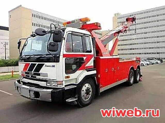 Японские эвакуаторы. Nissan diesel / ud trucks atleon. Японский эвакуатор 10 тонн. Японский эвакуатор. Китаец на эвакуаторе.