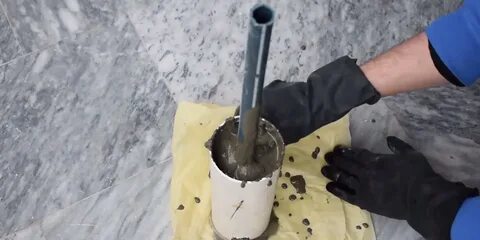 Отверстие в трубочке