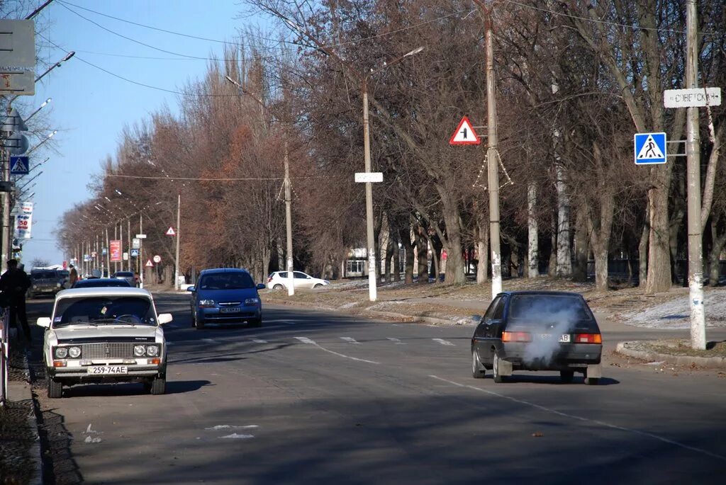 Температура желтые воды. Желтые воды Днепропетровская область. Желтые воды ул Петровского. Жёлтые воды Украина. Ул. Гайдара 4 желтые воды Днепропетровской обл.