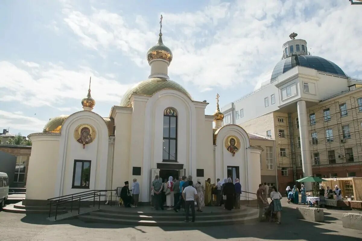 Святого луки цены. Храм святителя Луки Красноярск. Храм святителя Луки (Войно-Ясенецкого) Красноярск. Войно Ясенецкий храм Красноярск. Луки Войно Ясенецкого храм Красноярск.