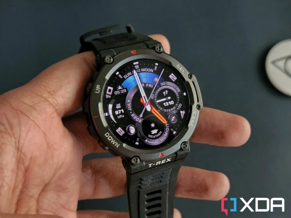 Amazfit t rex 2 приложение. Часы t-Rex 2. Часы Amazfit t-Rex 2. Amazfit t-Rex Pro. Amazfit t-Rex 2 циферблаты.