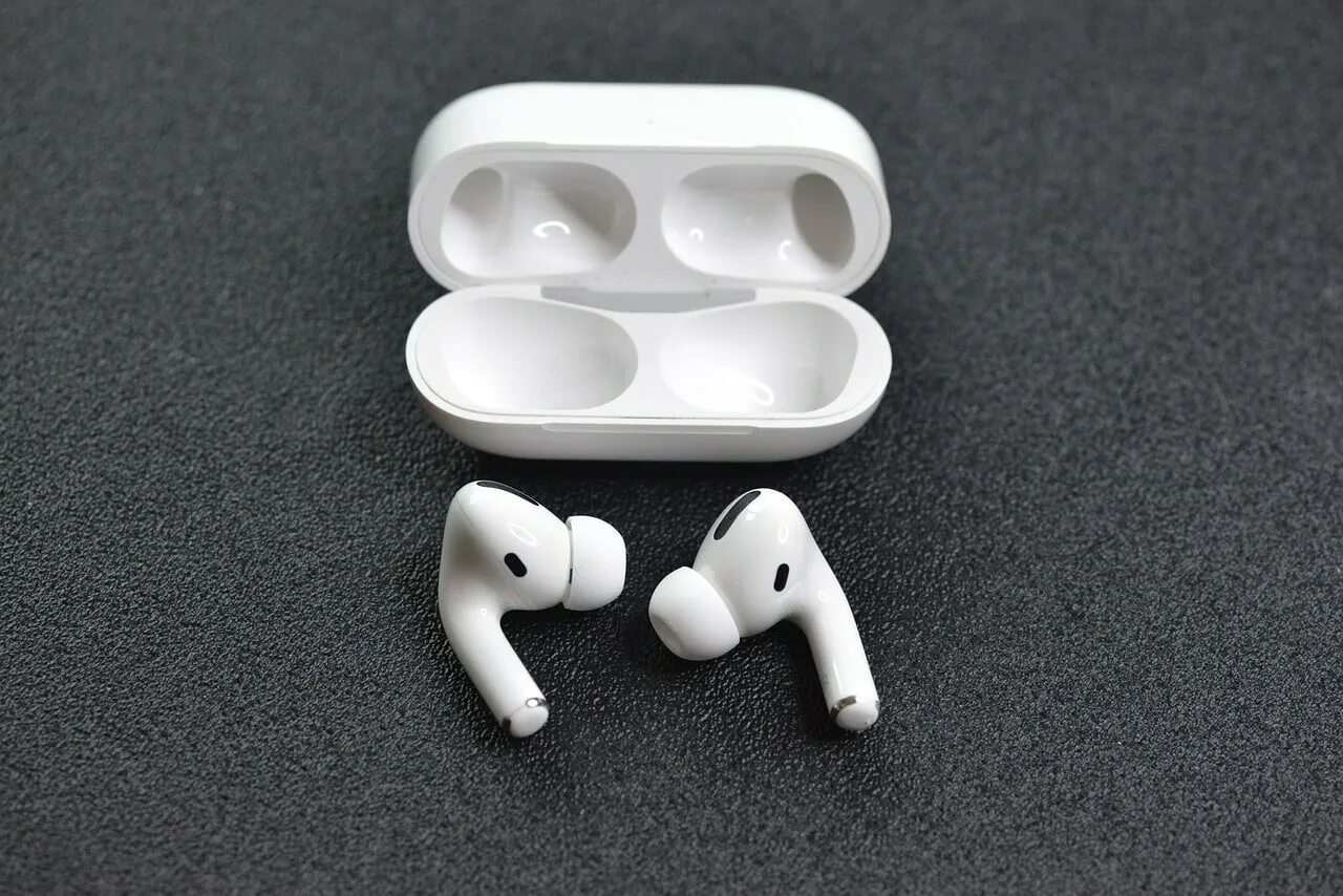 Аэрподсы андроид. Apple AIRPODS 2. Беспроводные наушники Apple AIRPODS Pro. Apple AIRPODS Pro 3. Наушники TWS Apple AIRPODS Pro 2.