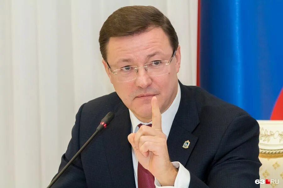 Где сейчас работает азаров бывший губернатор. Где сейчас работает азаров бывший губернатор
