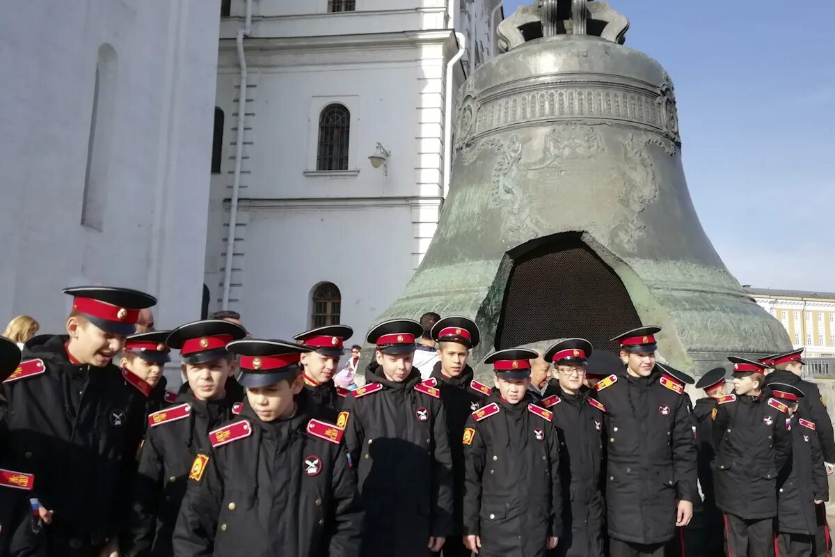 Санкт сву. Суворовское училище в Санкт-Петербурге. СВУ училище Питер. Суворовцы Питер. Садовая 26 СВУ.