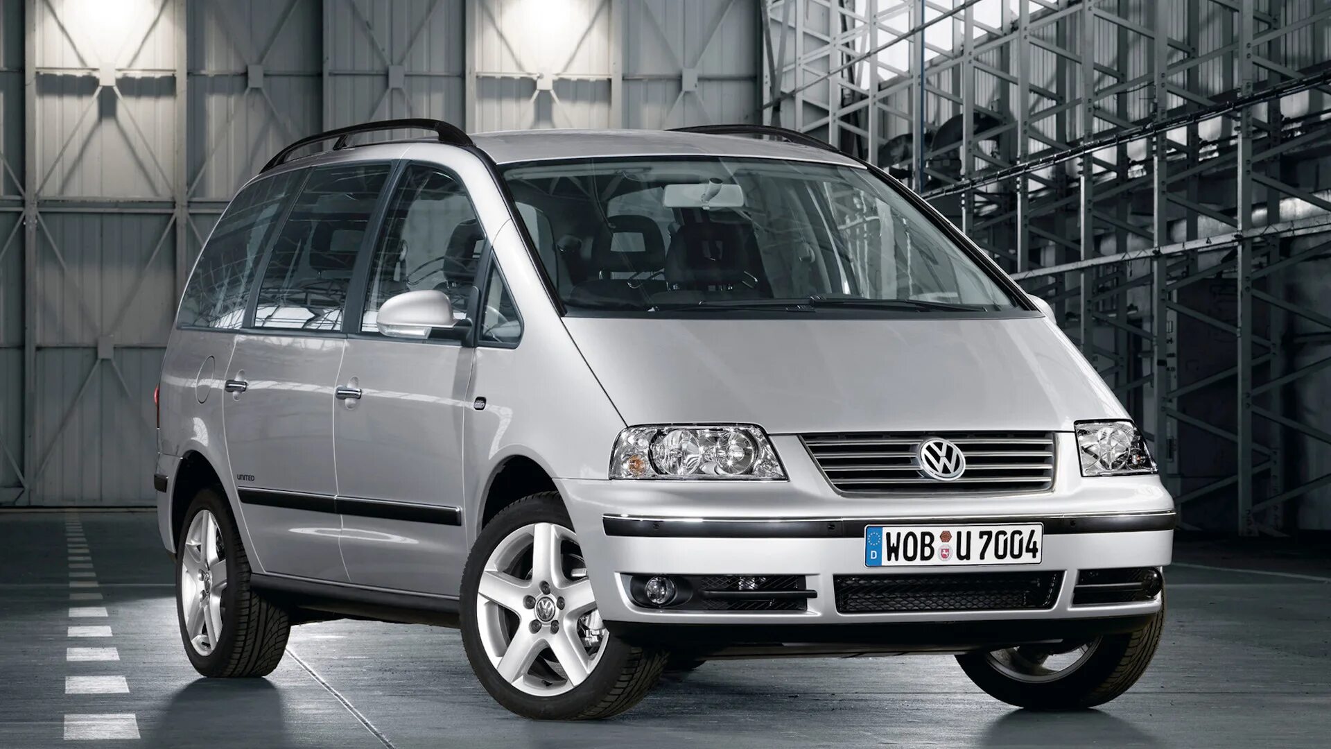 Volkswagen sharan года выпуска. Фольксваген Шаран 1. Volkswagen Sharan 1 поколение. Фольксваген Шаран 2. Volkswagen Шаран.