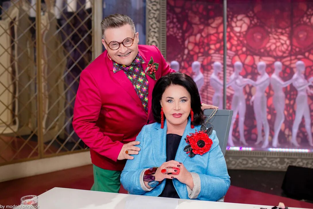 первая передача модного приговора. александр васильев модный приговор кадры. алексадрыр васильев модный приговор. бабкина модный приговор. александр васильев модный приговор.