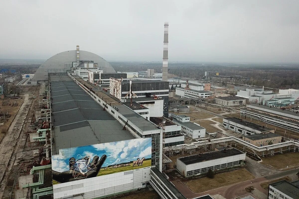 Чернобыльская атомная станция. Чернобыльская АЭС 2022. Энергоблок АЭС Чернобыль. АЭС Чернобыль сейчас 2022. Чернобыль сейчас 2024 что происходит