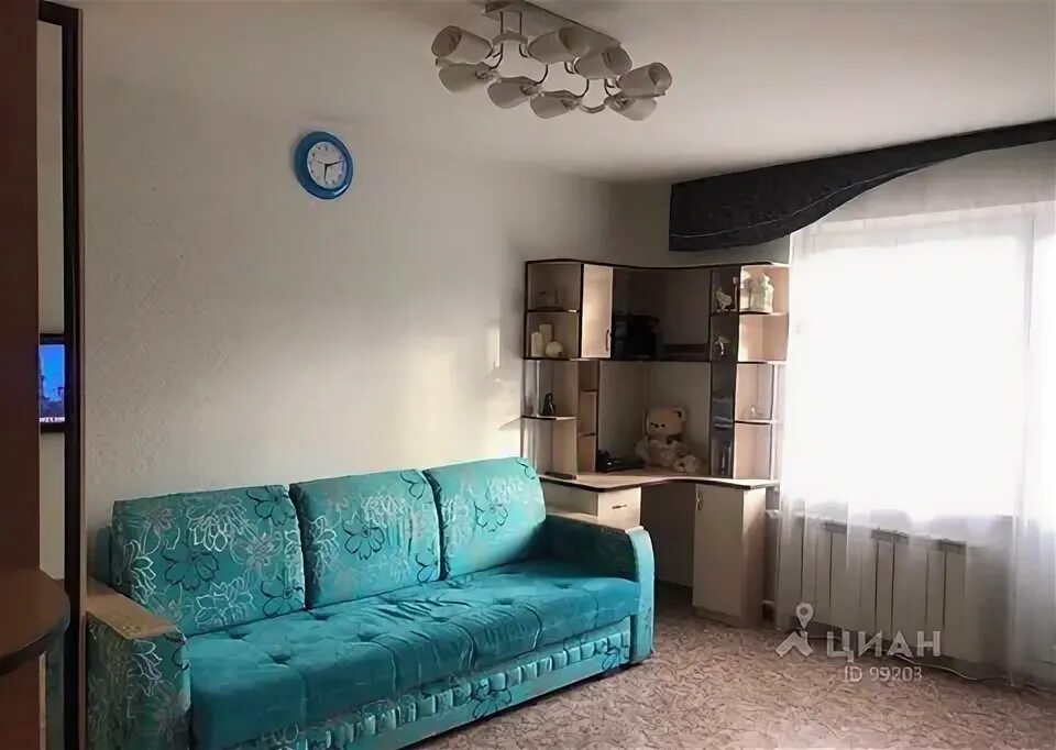 Гостинка на годовикова в казани. Шарифа камала 4. Шарифа камала 4 казань. Квартиры в поволжье. Авито квартиры 1 комнатные приволжский.
