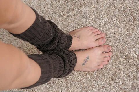 Dianas feet