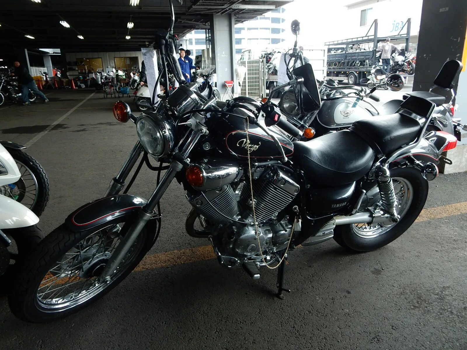 Yamaha virago 400. Мотоцикл Yamaha Virago 400. Yamaha xv400 Virago 1991. Yamaha Virago 400 двигатель.