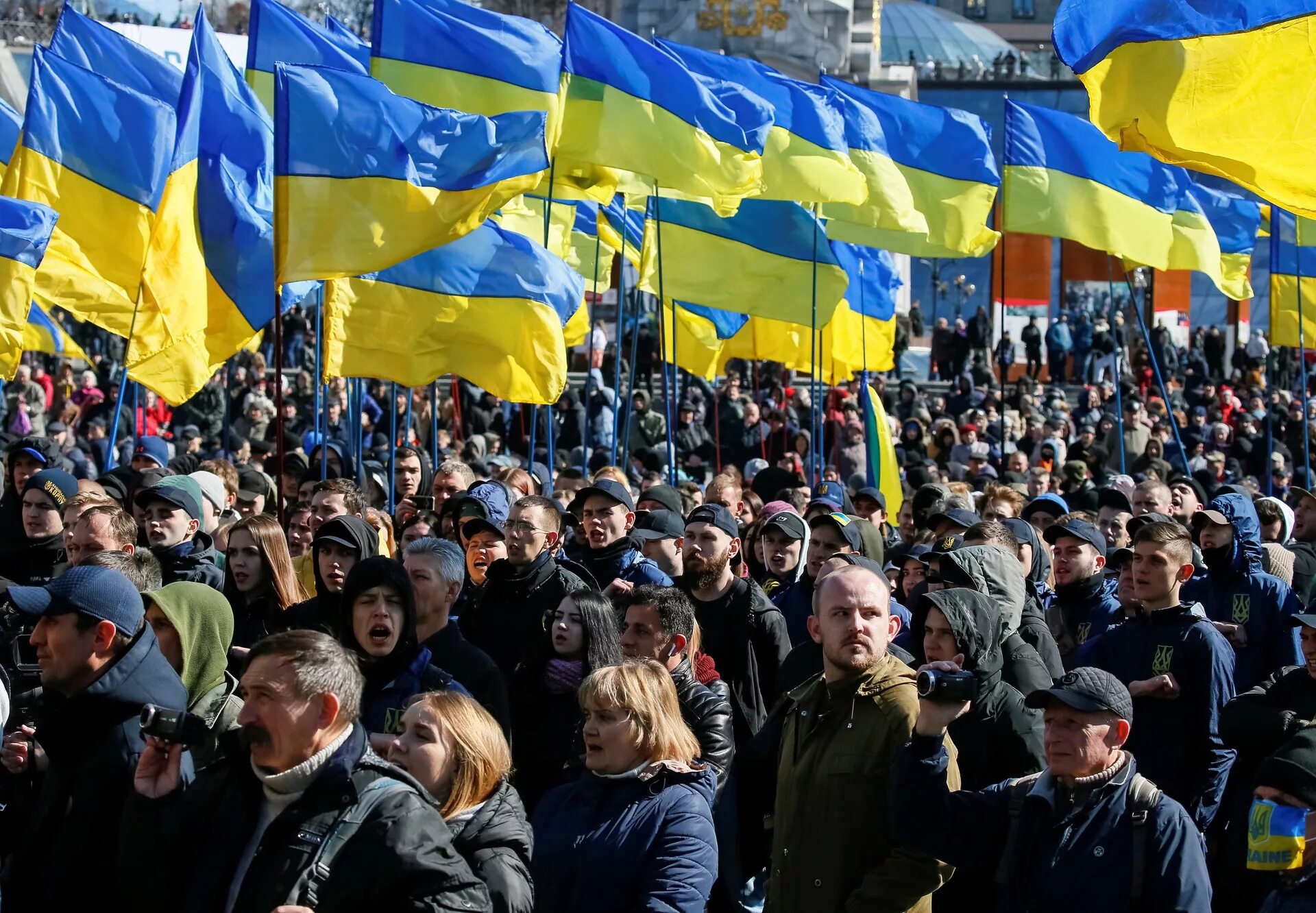 Митинг украинцев. Украина. Украина сейчас. Украина для украинцев. Украинцы люди.