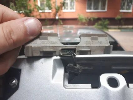 Замок багажника мондео