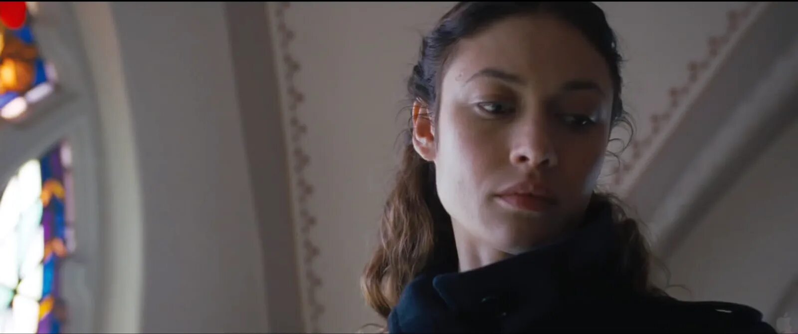 Ольга Куриленко В Ночной Рубашке – К Чуду (2012)