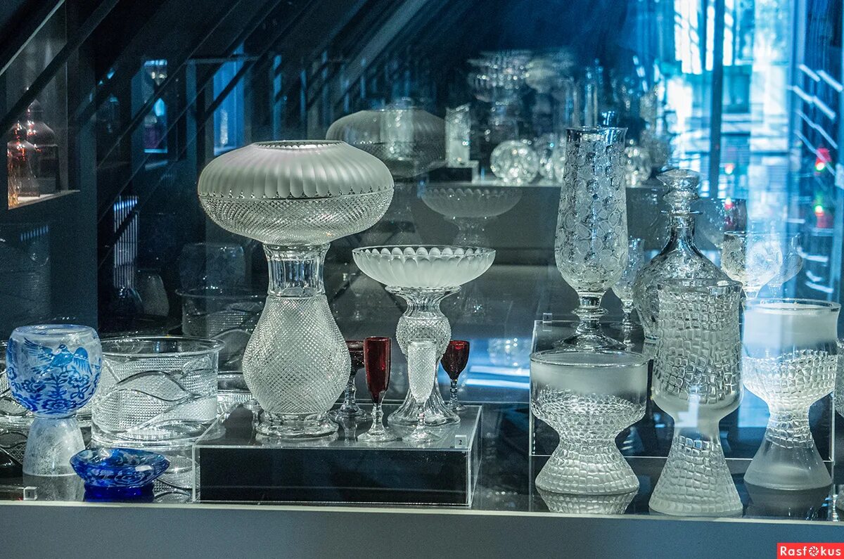 музей художественного стекла елагин остров. стекольный санкт петербург. музей стекла елагин остров. музей стекла цпкио. музей художественного стекла на елагином острове.