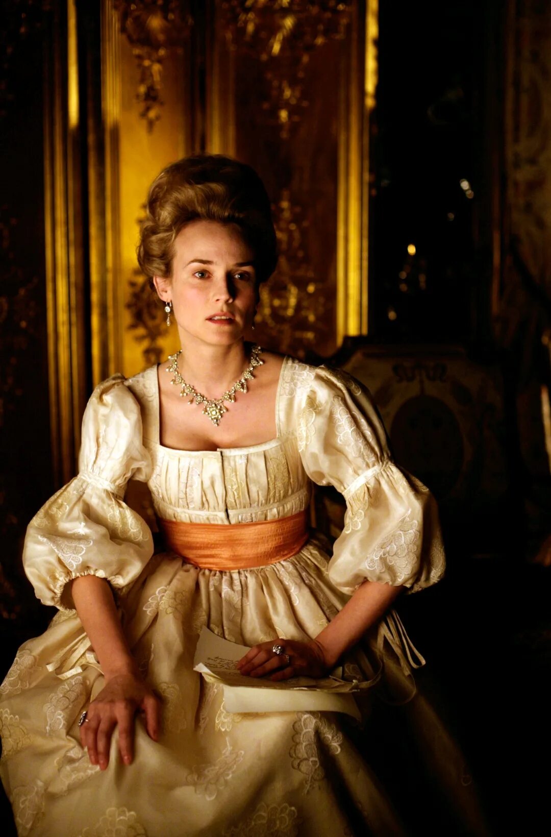 Красивая графиня