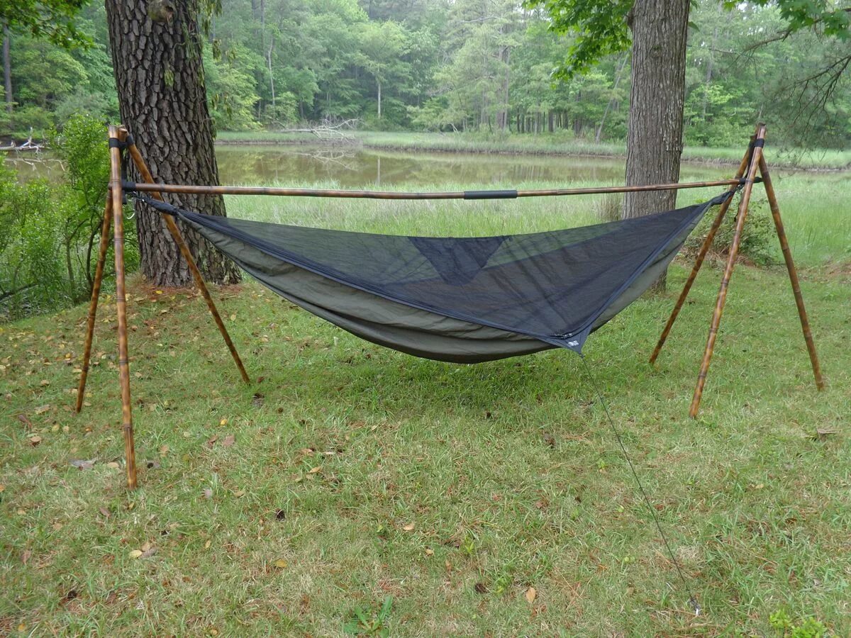 Расстояние между столбами для гамака. Гамак highlander trekker hammock ss00057. гамаки: гамак-сетка hs-3876. стойка для гамака. столбы для гамака.