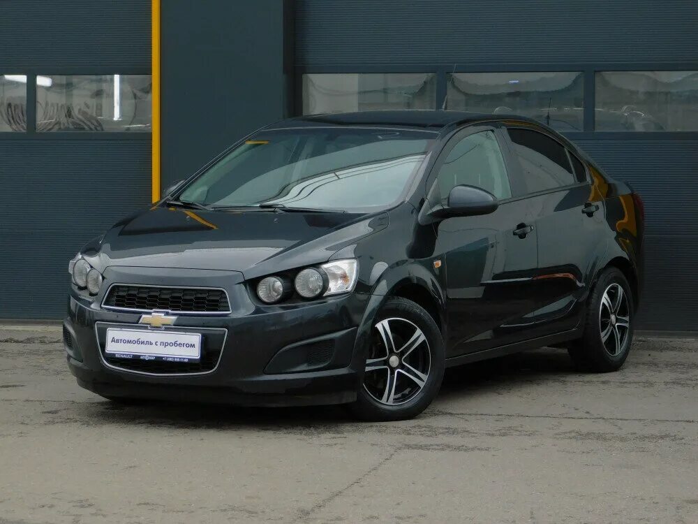 Авео 2012 черный. Chevrolet Aveo 2012. Chevrolet Aveo t300 черный. Шевроле Авео 2012 черный седан. Шевроле авео 300 купить