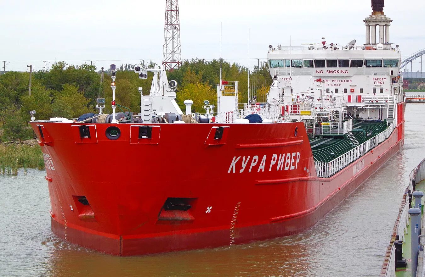 Судно сухогруз. Немецкие контейнеровозы. Судно коско. Hermit viking судно. Судно commander imo 9340609.