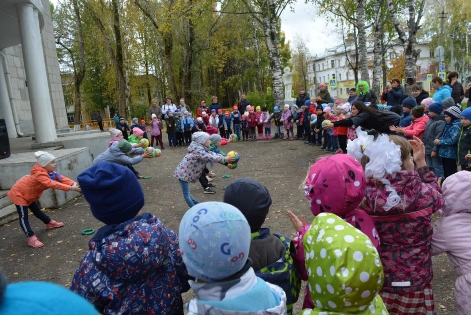 погода омутнинск. культура омутнинска. погода в иркутске в апреле. погода в кизляре на неделю. погода в омутнинске на 14 дней.