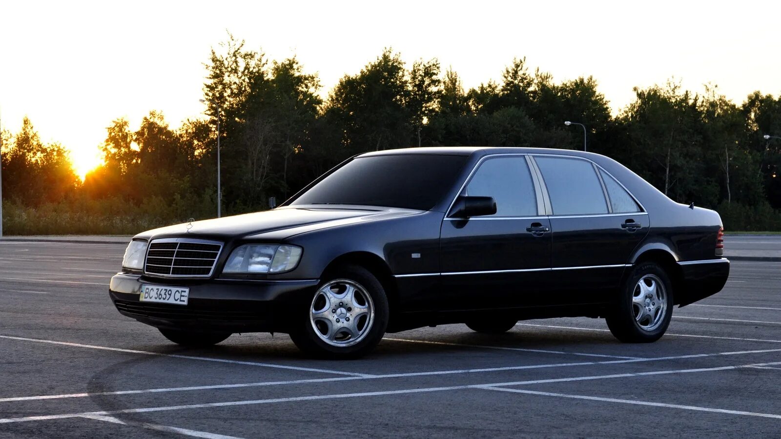 W140 характеристики. Mercedes s500 w140. Mercedes w140 s600. Мерседес w140 500sel. 140 Мерседес s500.