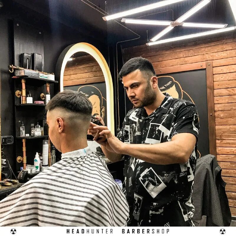 Барбершоп хантер смоленск. Hunter егорьевск. Headhunter парикмахерская егорьевск. Барбершоп хантер. Барбершоп хантер смоленск.