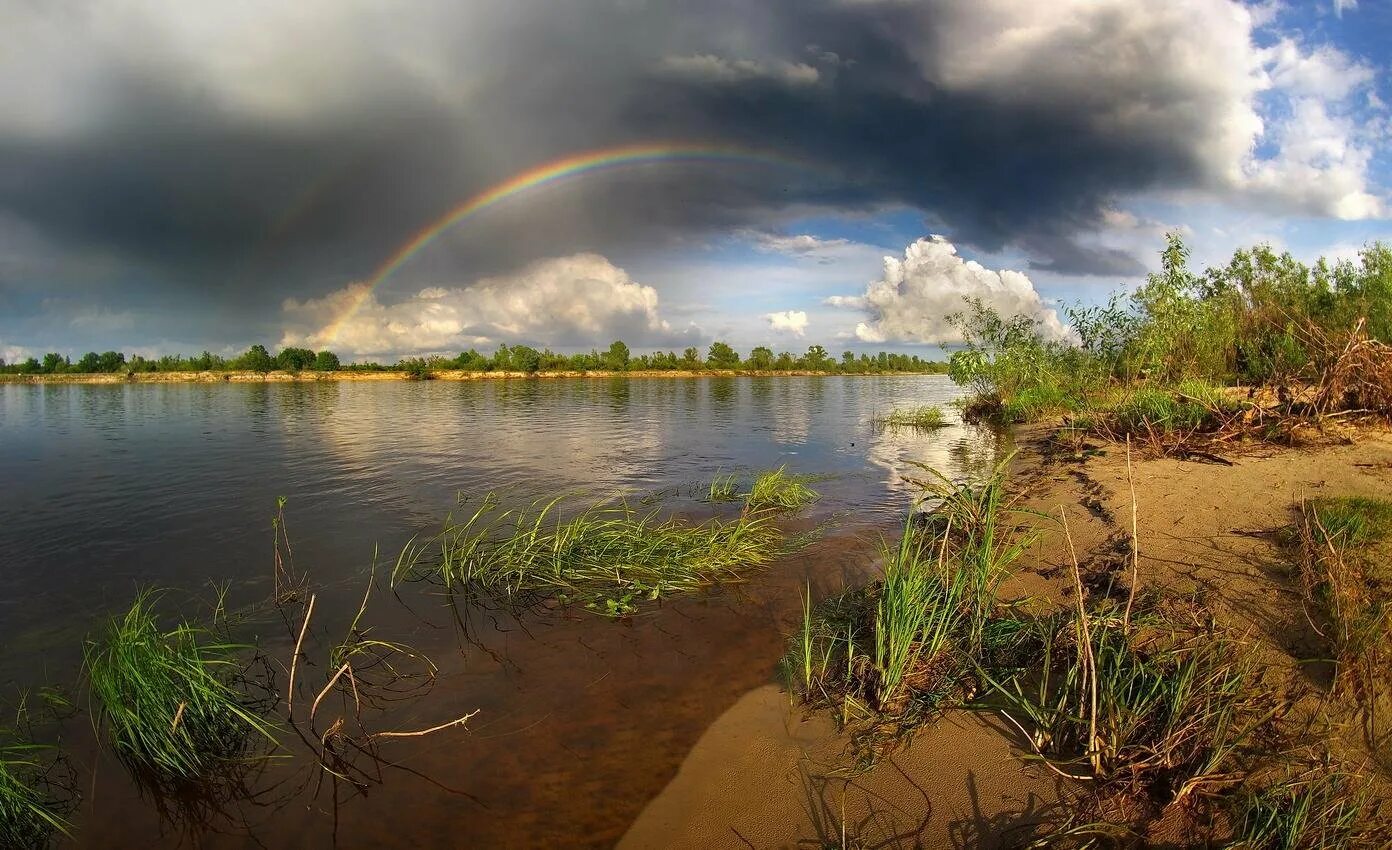 Речной пейзаж. Гроза на реке. Река гроза дождь. Природа после грозы.