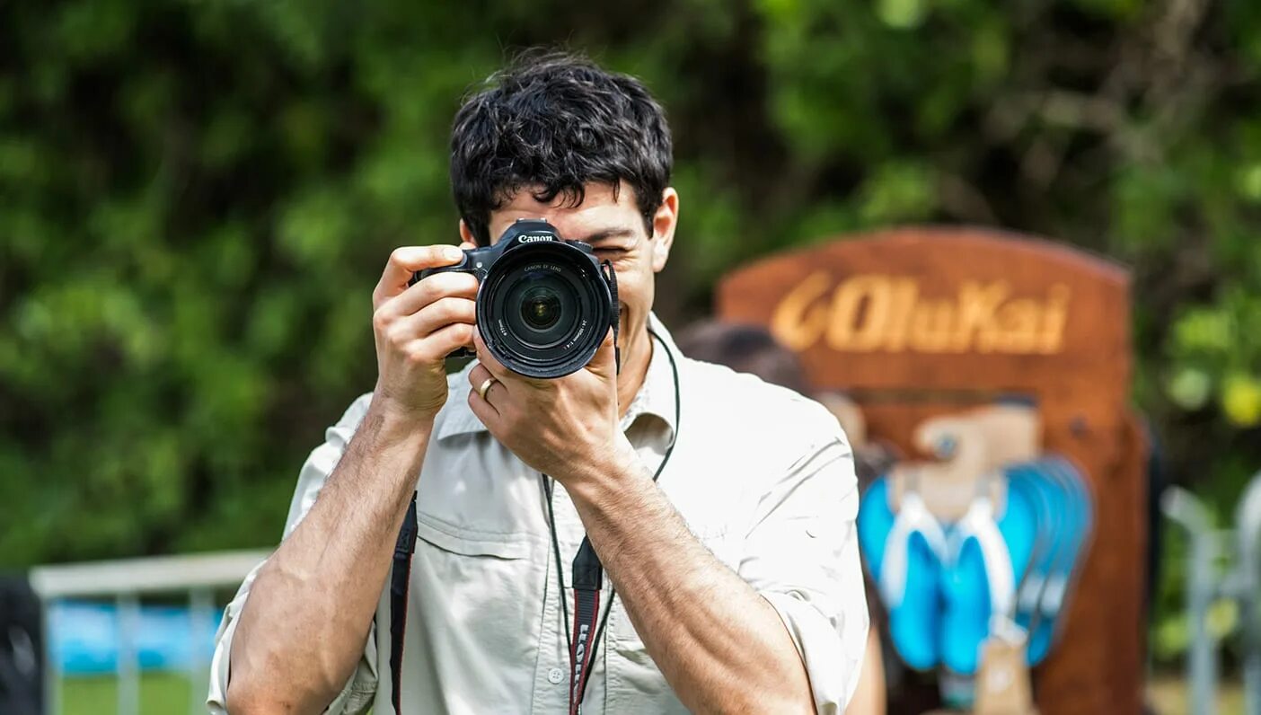 Your life is calling. Фотограф волонтер. Собрание фотографов. Нужен фотограф волонтер. Волонтеры фотографы журналисты.