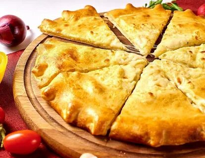 Хачапури с сыром сулугуни