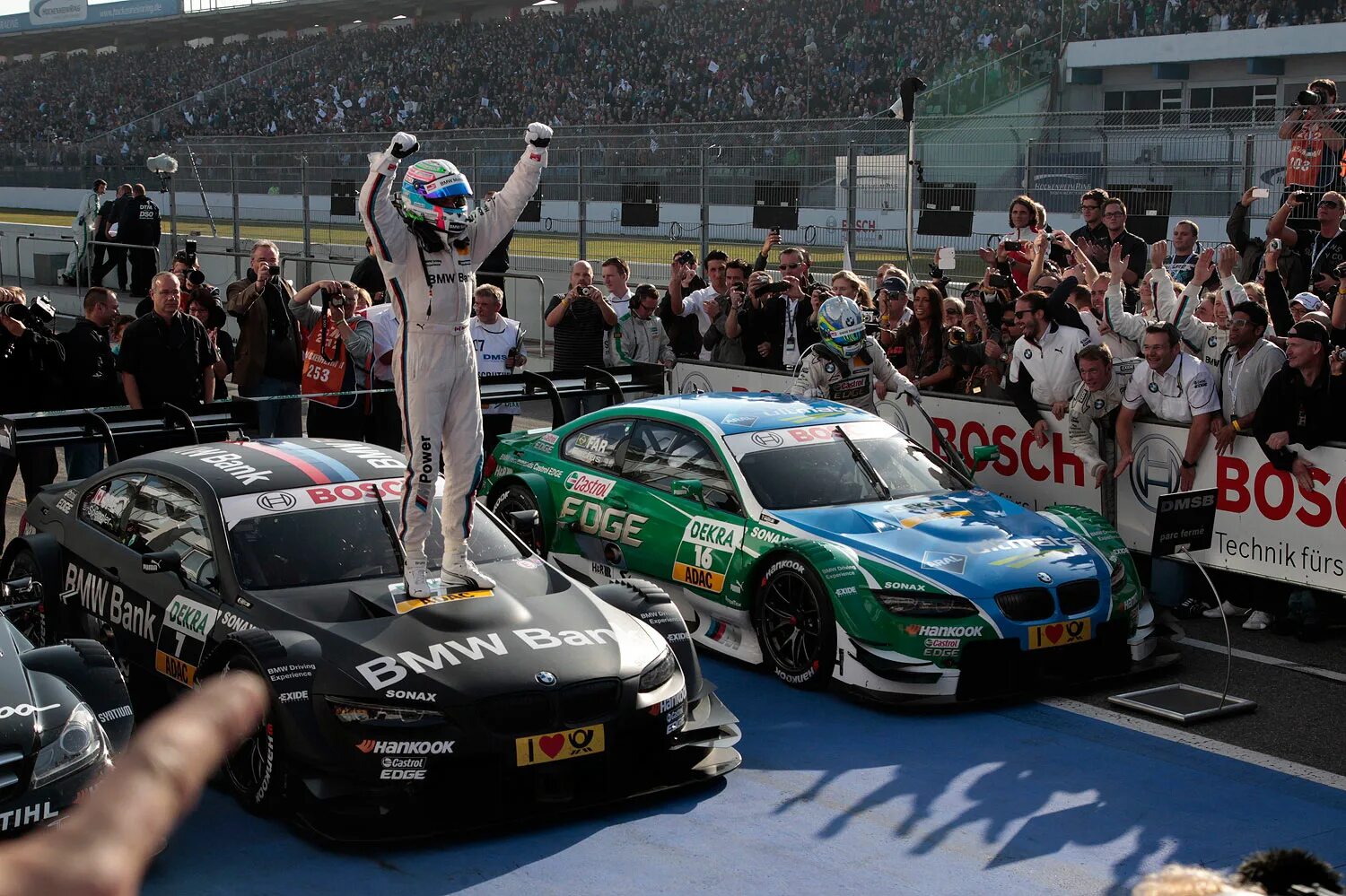 День гонять. BMW DTM 2012. BMW Castrol DTM. BMW m3 DTM Champion. BMW DTM 1990.