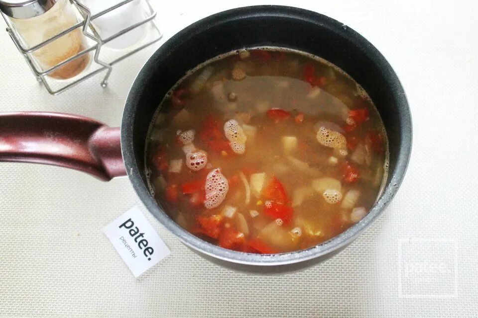 Гречневая каша с тушенкой в кастрюле. Гречневая каша с тушенкой в кастрюле