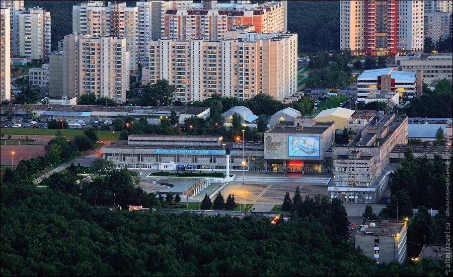 Юго западная теплый стан. Олимпийская деревня москва юго-западная. рудн юго-западная. университет патриса лумумбы. район юго западная рудн.