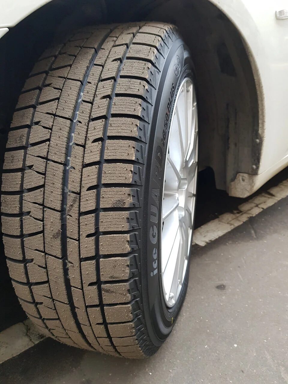 215/50r17 yokohama ig60 91q. Yokohama ice guard ig50. Yokohama 215 55 r18 ice guard. Yokohama 255/55r18 109q g075. Зимняя резина 325/65 r18.